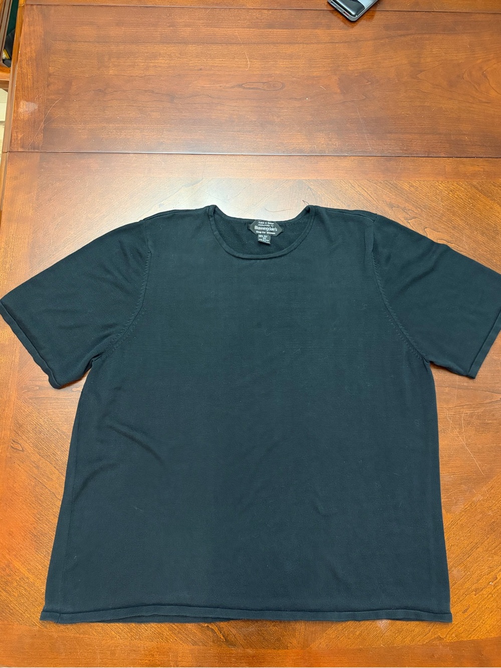 Cable & Gauge Women’s 3X Plus Black Silk Knit Short Sleeve Crew Neck T-Shirt